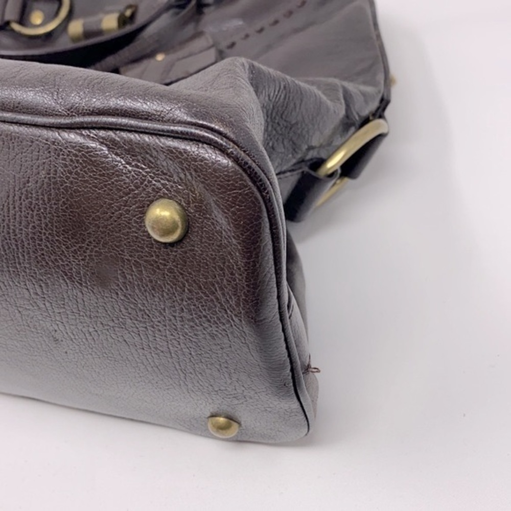 Yves Saint Laurent  Leather Oversized Muse Bag - Picture 13 of 15